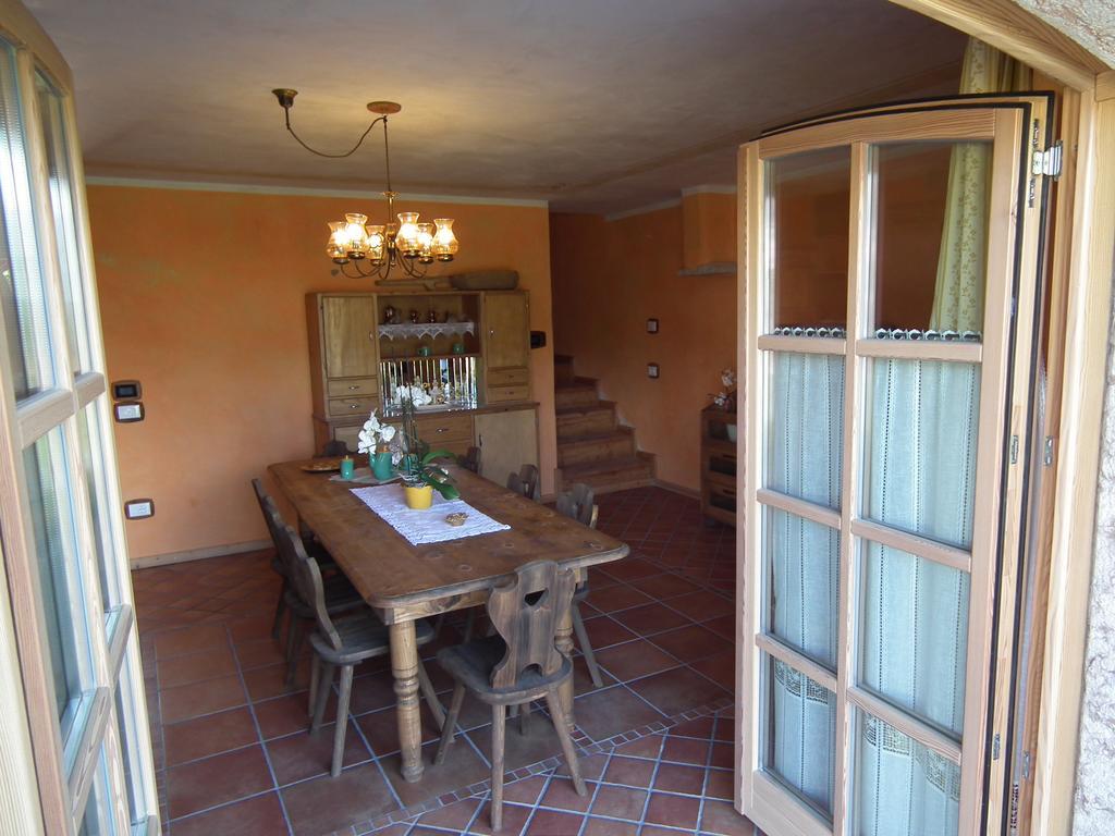 Agriturismo Alpenvidehof Villa กอเรโด ห้อง รูปภาพ