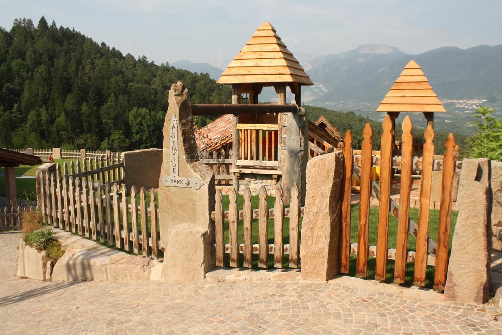 Agriturismo Alpenvidehof Villa กอเรโด ภายนอก รูปภาพ
