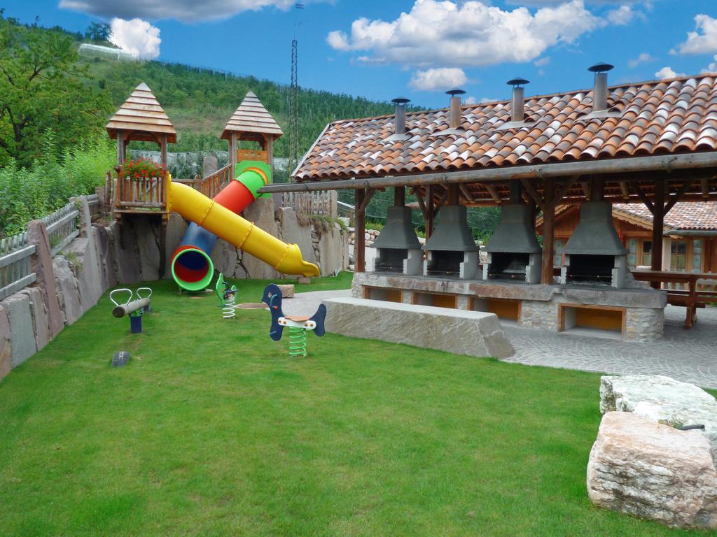 Agriturismo Alpenvidehof Villa กอเรโด ภายนอก รูปภาพ