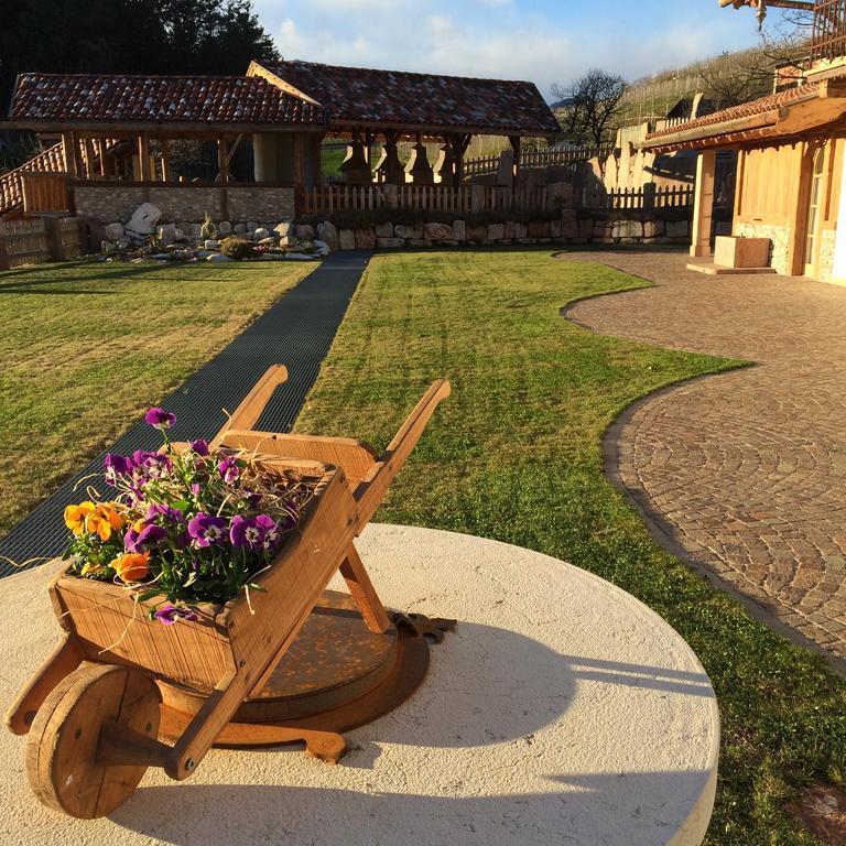 Agriturismo Alpenvidehof Villa กอเรโด ภายนอก รูปภาพ