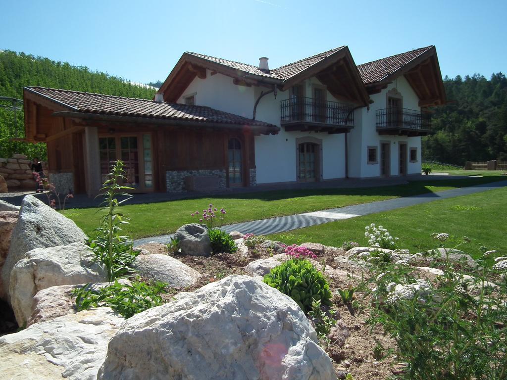 Agriturismo Alpenvidehof Villa กอเรโด ภายนอก รูปภาพ
